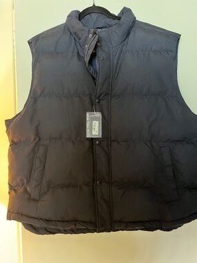 Men's St. John's Bay quilted puffer vest in Signature Navy NWT) XXL